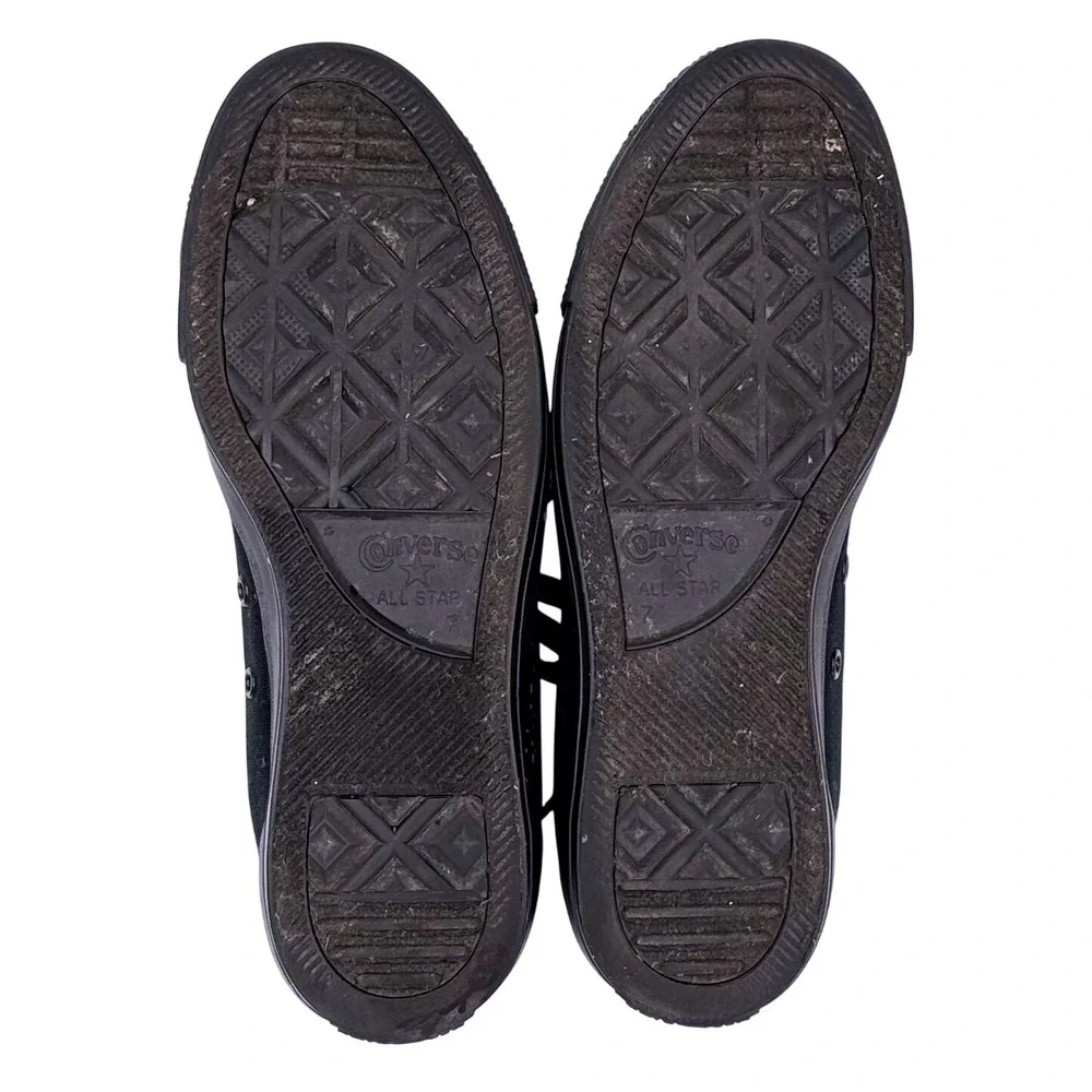 Converse Chuck Taylor All Star Low Top Black Monochrome Sneakers M5039 Men 7 W 9 - Picture 8 of 8